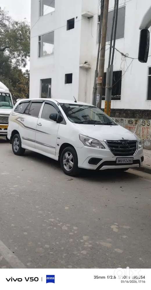 Toyota Innova 2008 Diesel Well Maintained