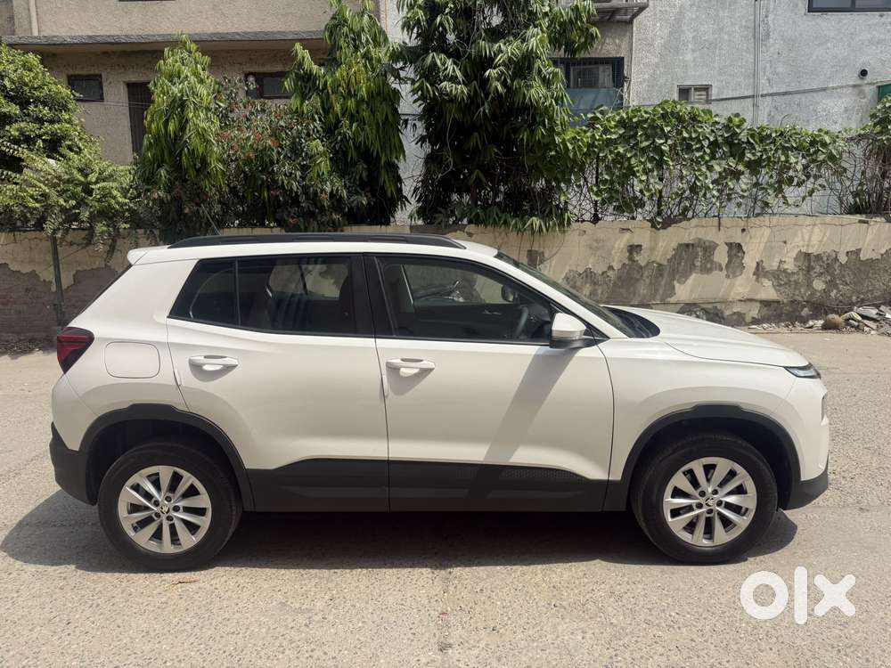 Skoda Kylaq Signature At, 2025, Petrol