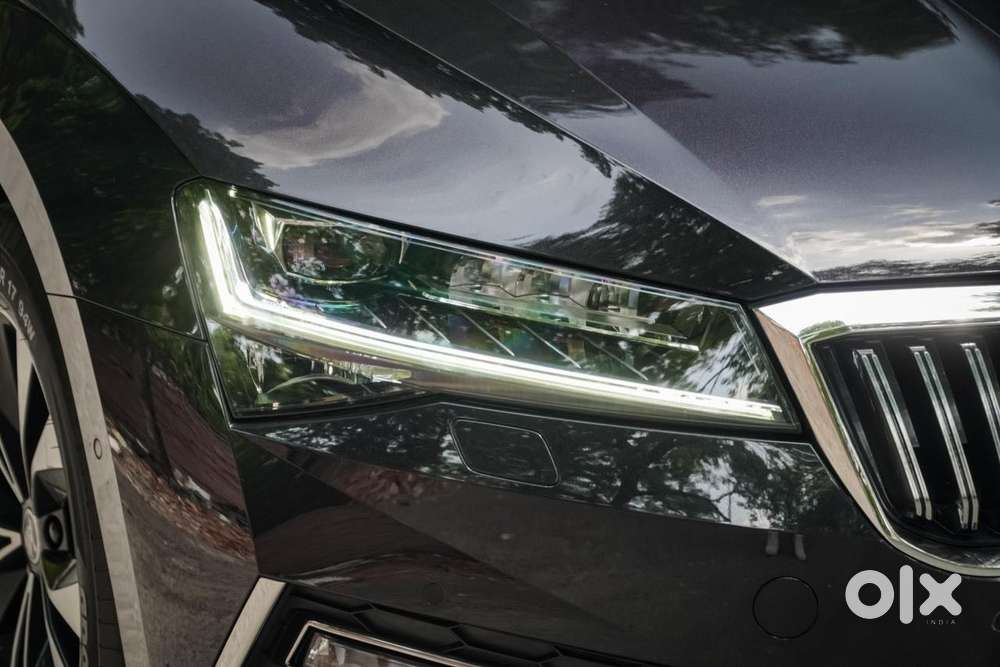 Skoda Superb 2.0 L&k Tsi At, 2023, Petrol