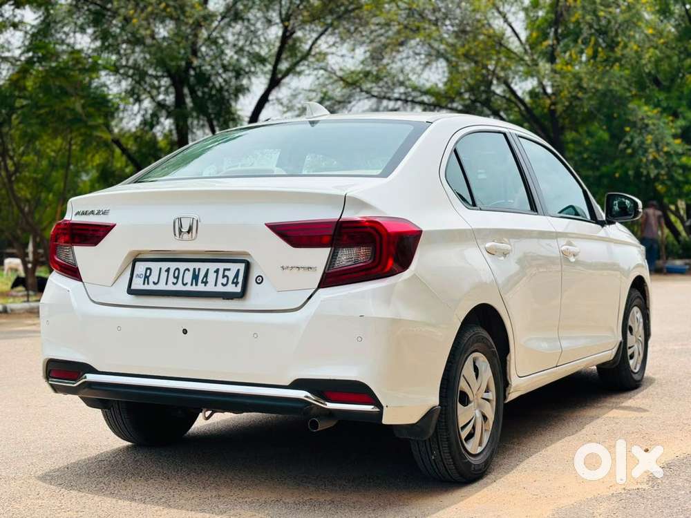Honda Amaze, 2024, Petrol