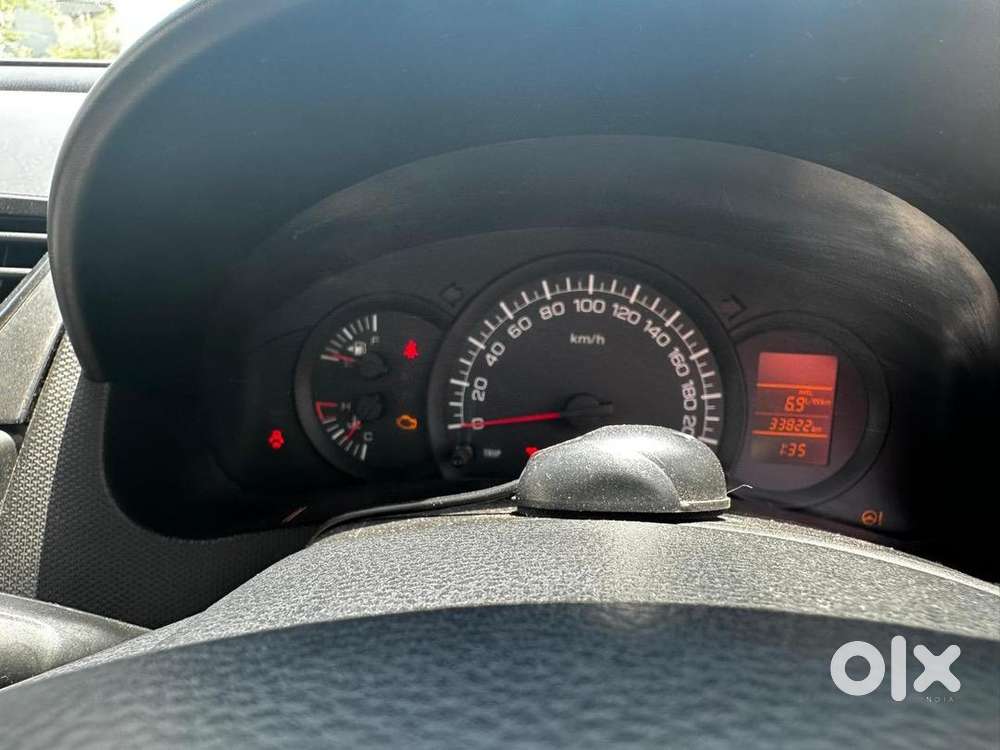 Maruti Suzuki Swift Dzire 2016 Diesel 35000 Km Driven