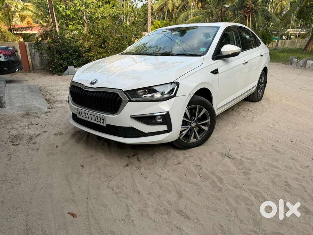 Skoda Slavia Facelift 2023 Petrol Well Maintained