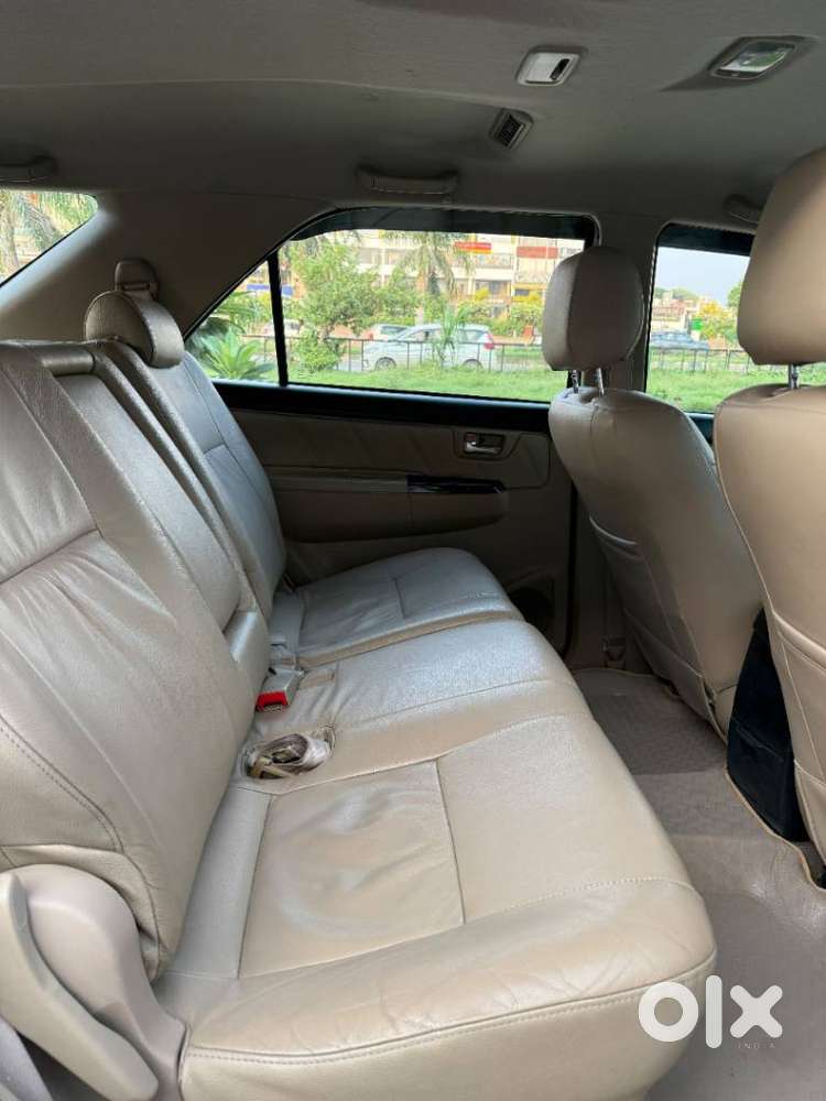 Toyota Fortuner 3.0 4x2 Automatic, 2014, Diesel