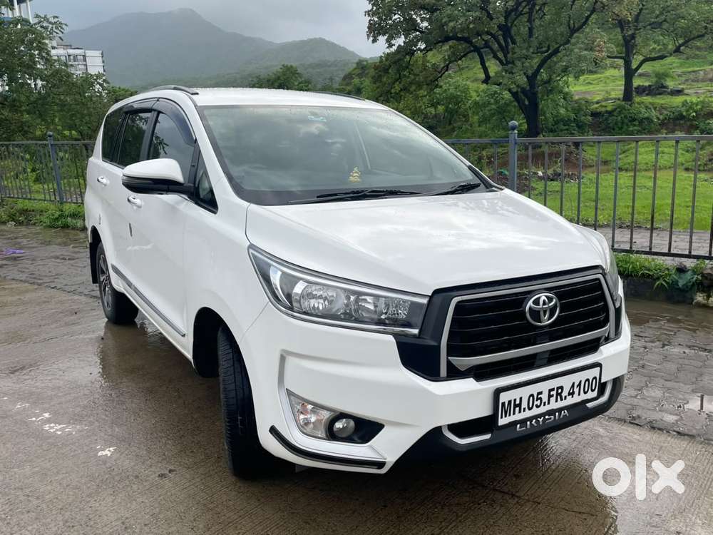 Toyota Innova Crysta [2020-ongoing] 2.4 Gx 7 Str, 2024, Diesel