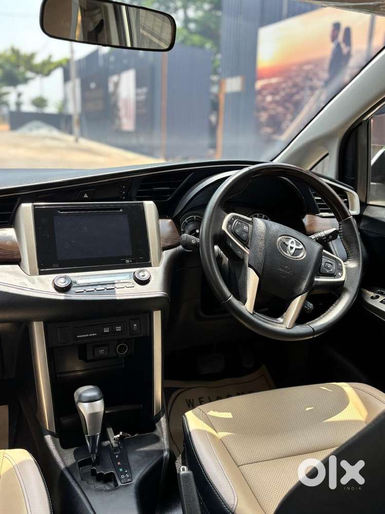 Toyota Innova Crysta 2.8z Automatic, 2019, Diesel