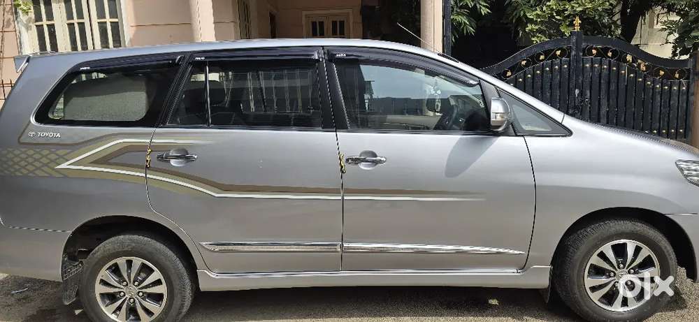 Toyota Innova Z 2015 Diesel Well Maintained