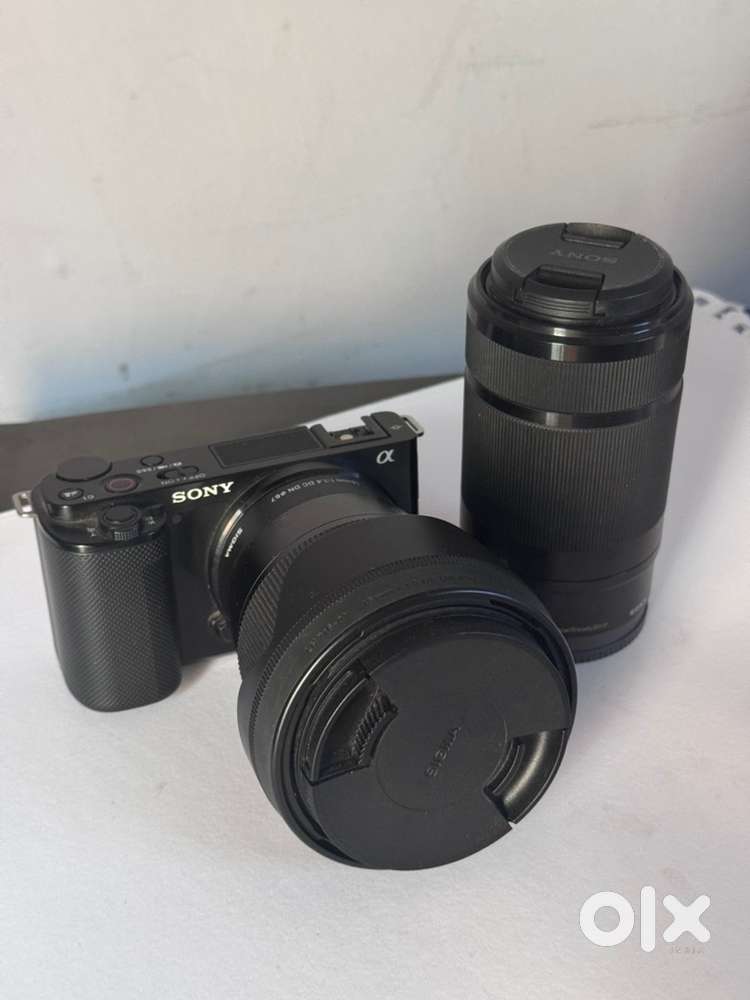 SONY zv-e10(神レンズセット)SIGMA16mm F1.4 Sony ZV-E10 Camera and