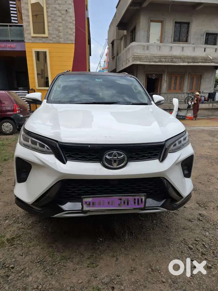 Legender Converted Toyota Fortuner 2.8 Mt 2016 Diesel Second Owner