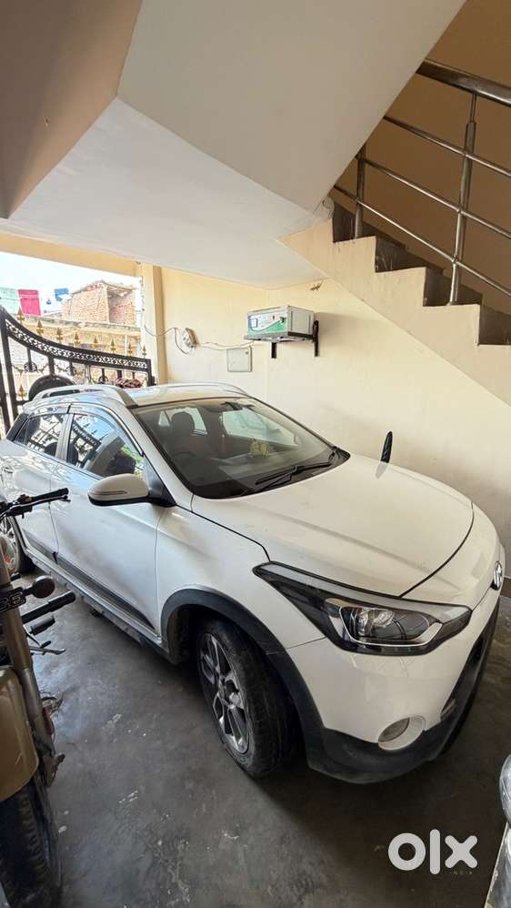 Hyundai I20 Active 2017 Km Driven