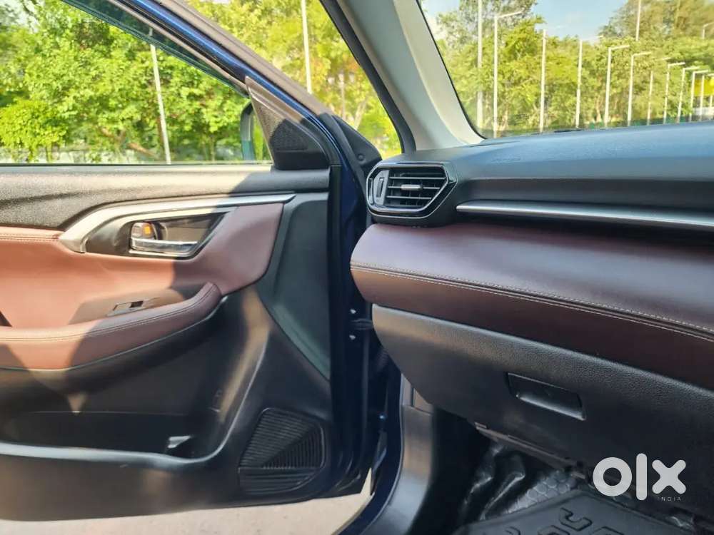 Maruti Suzuki Grand Vitara 2023 Petrol 25000 Km Driven Single Owner