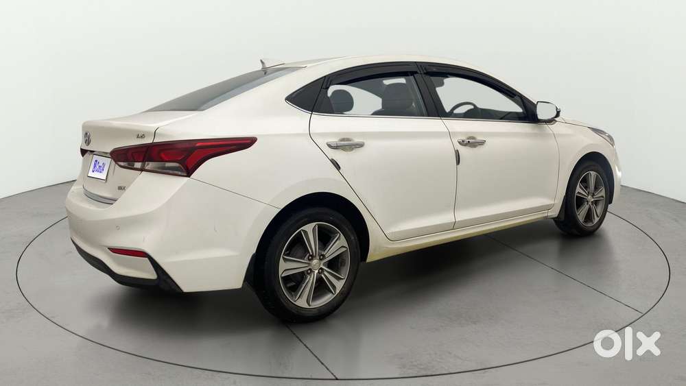 Hyundai Verna 1.6 Sx (o) Vtvt, 2018, Petrol