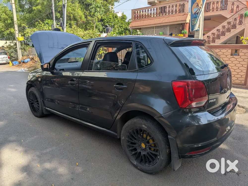 Volkswagen Polo 2015 Petrol 78000 Km Driven
