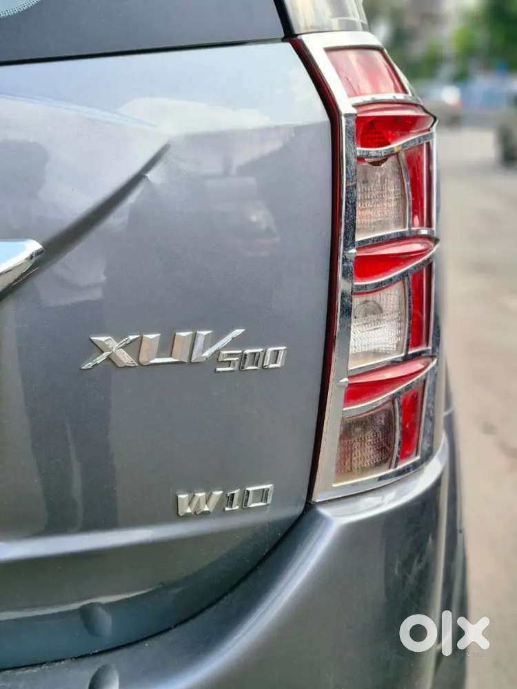 Mahindra Xuv500 W10