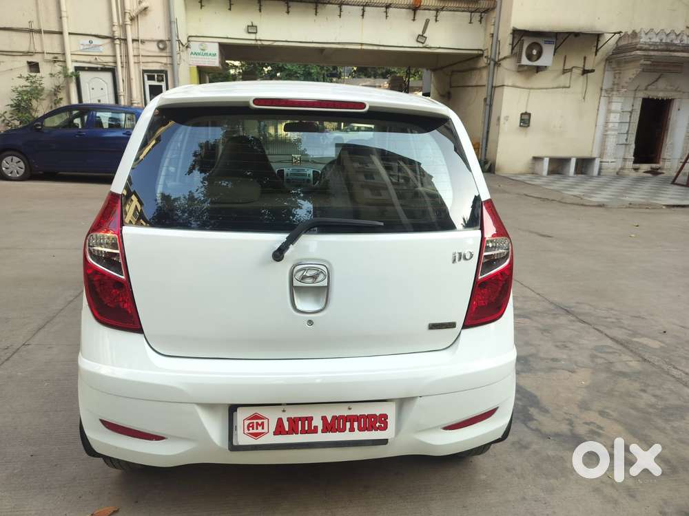 Hyundai I10 Sportz At, 2012, Petrol