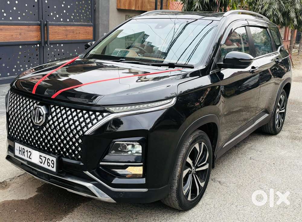 Mg Hector Plus Sharp Pro 1.5 Turbo Petrol Cvt 7 Str, 2023, Petrol