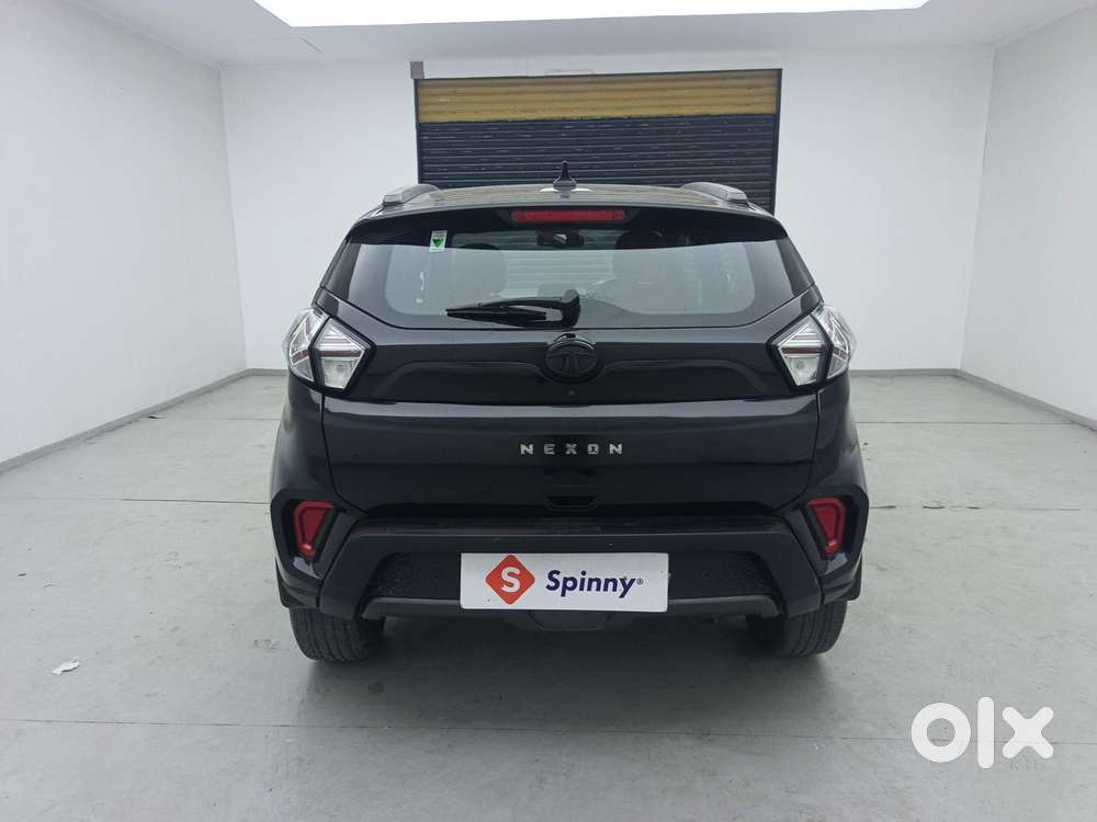 Tata Nexon 1.5 Revotorq Xza Plus Luxs Red Dark Edition Amt, 2023, Di..