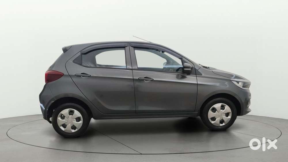 Tata Tiago 1.2 Revotron Xt Cng, 2022, Cng & Hybrids