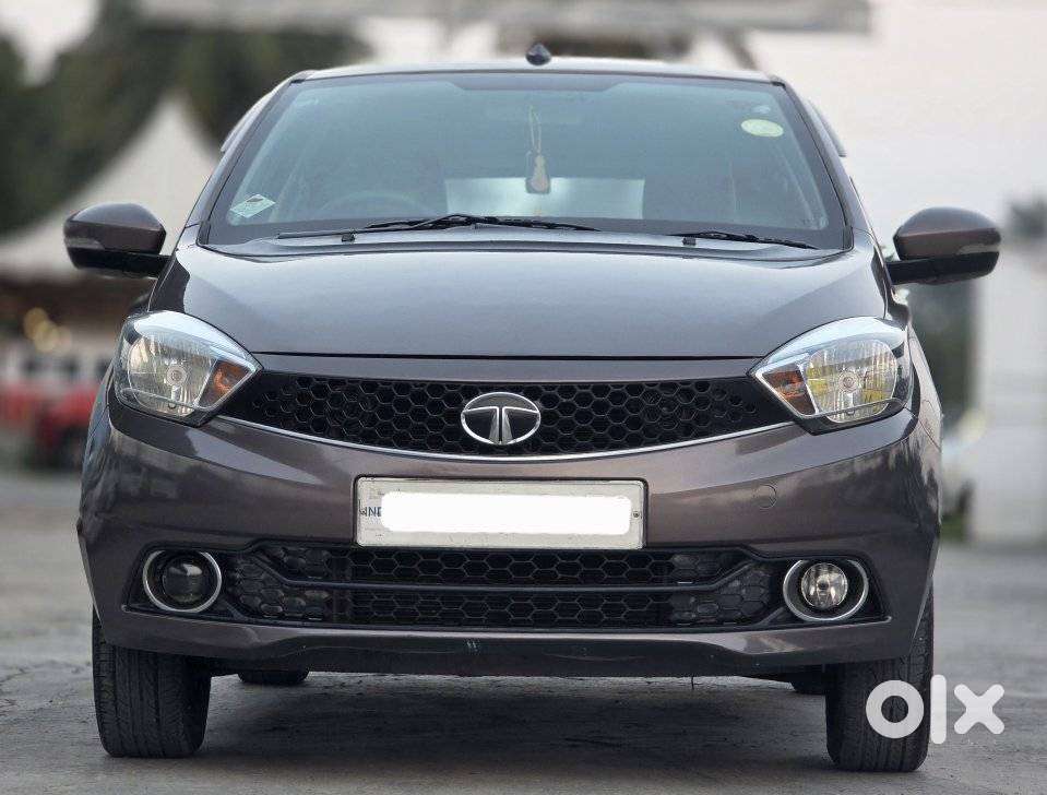 Tata Tiago, 2016, Petrol