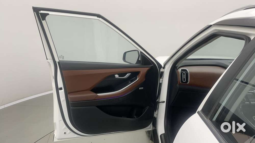Hyundai Alcazar 1.5 Tdct Signature (o) 7s Petrol, 2023, Petrol