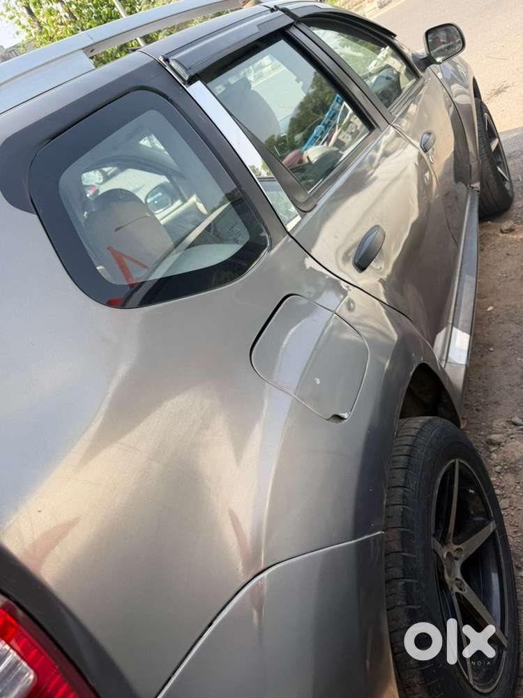 Nissan Terrano Diesel 2014
