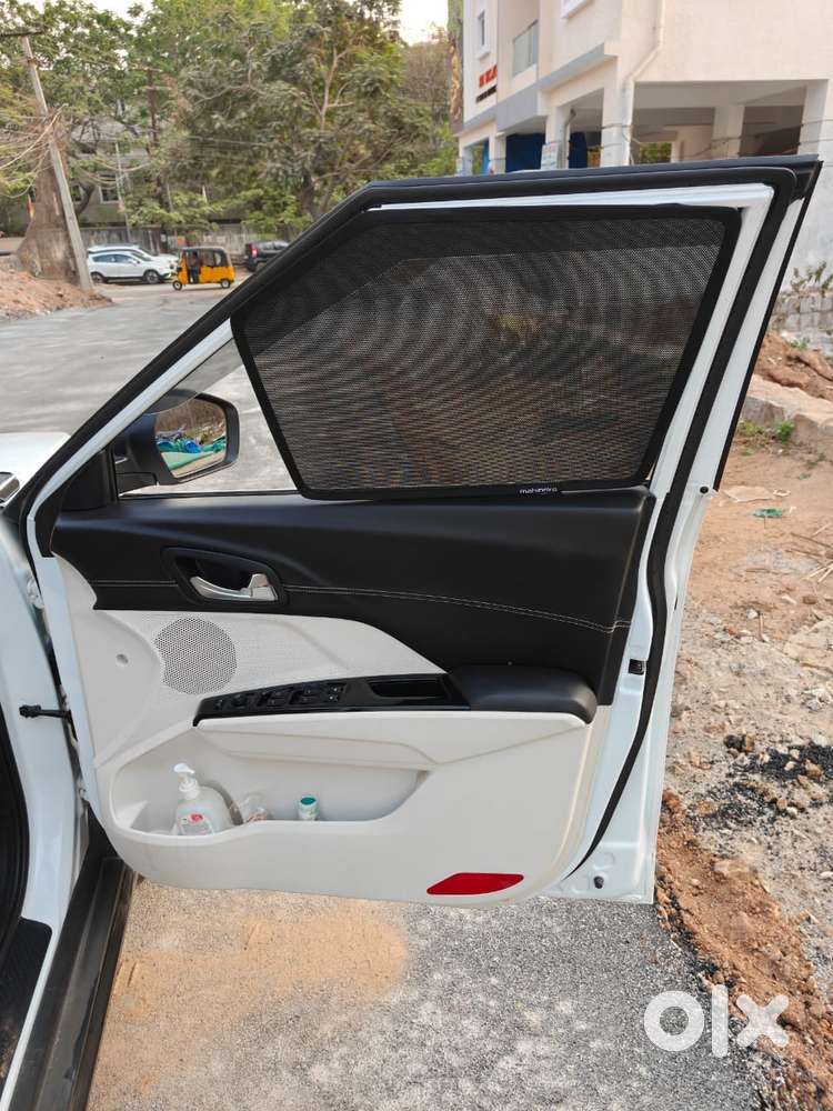 Mahindra Xuv 3xo Ax7l 1.2 Petrol At (pg), 2024, Petrol