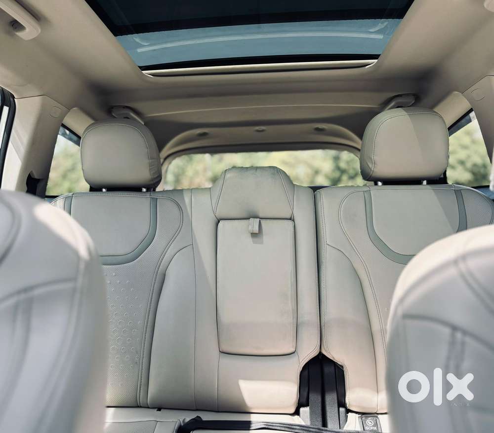 Mahindra Xuv700 2.2 Ax 5 Diesel Mt 7 Str, 2023, Diesel