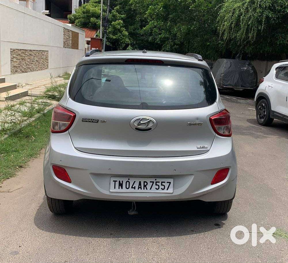 Hyundai Grand I10 Sportz, 2016, Petrol