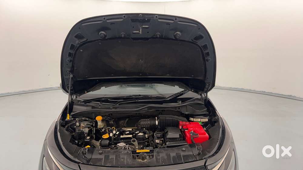 Tata Altroz 1.2 Xz Plus Dark Edition, 2021, Petrol