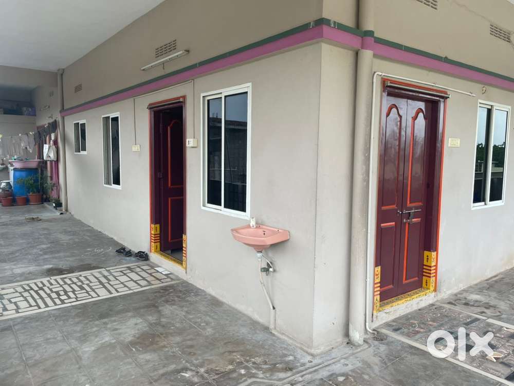 2BHK East Facing House for Rent-sivalayam road,Rustmbad, Machilipatnam