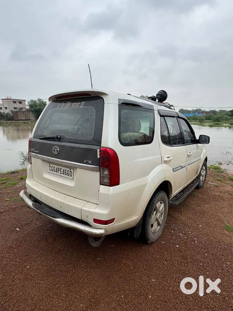 Tata Safari Storme 2016 Diesel 130000 Km Driven