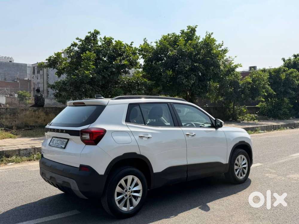 Skoda Kylaq Signature Plus At, 2025, Petrol