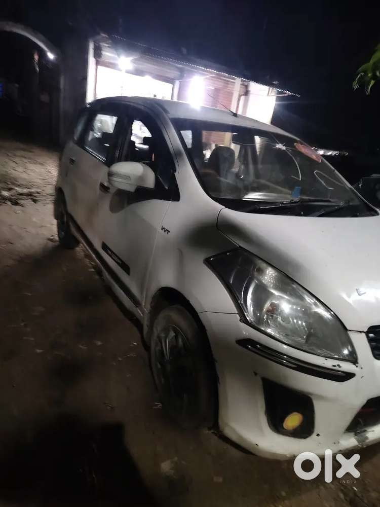 Ertiga Vxi Maruti 2012