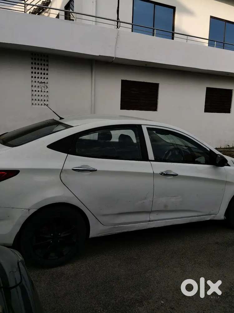 Hyundai Verna 1.6 S Crdi 2012 Diesel Manual