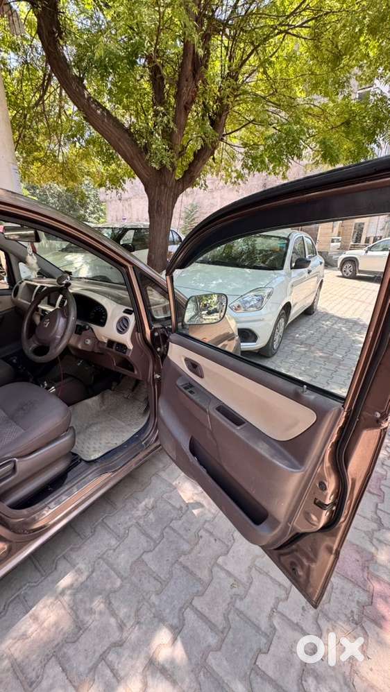 Maruti Zen Estilo 2029 Passing Army Driven