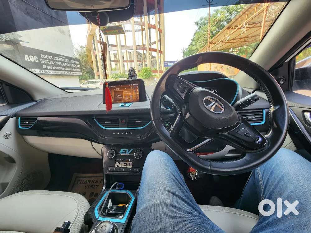 Tata Nexon Ev Sunroof2022 Electric 51000 Km Driven.