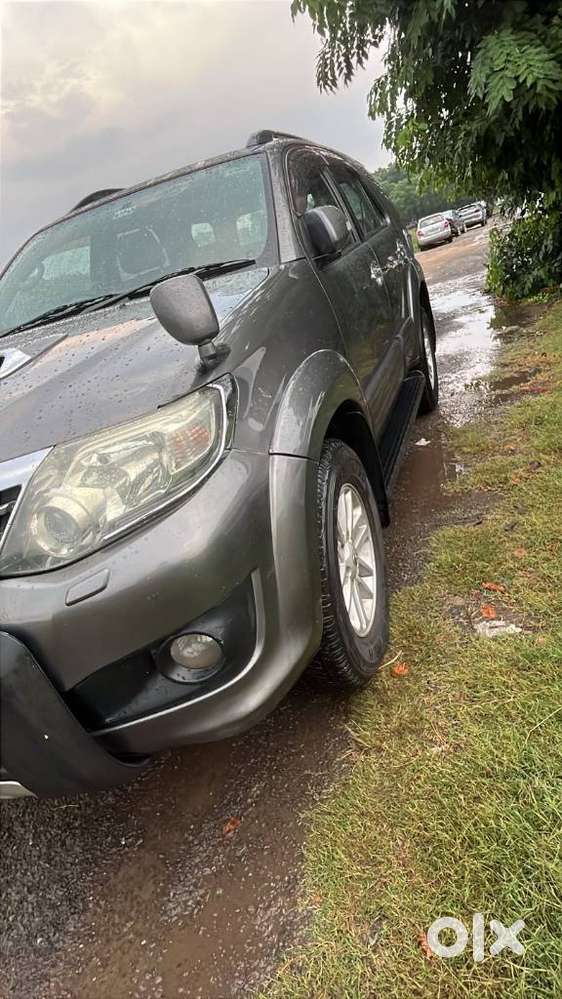 Toyota Fortuner 3.0 4x4 Manual, 2012, Diesel