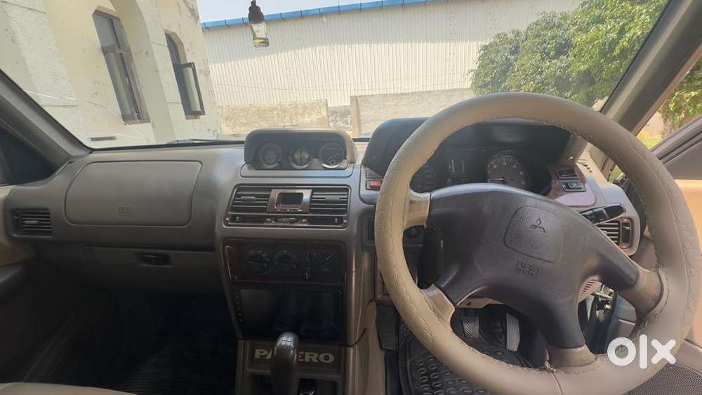 Mitsubishi Pajero 2010 Diesel Well Maintained