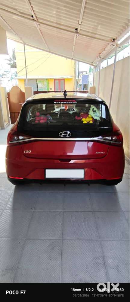 I20 Sportz In Very Light Used Condition And Proper Service History