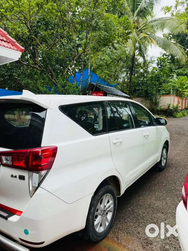 Toyota Innova Crysta 2018 Diesel Manual 1st Owner