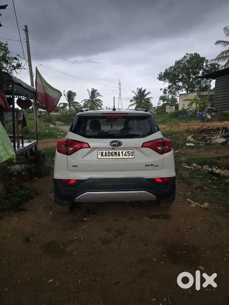 Mahindra Xuv300  W8 Manual 2021