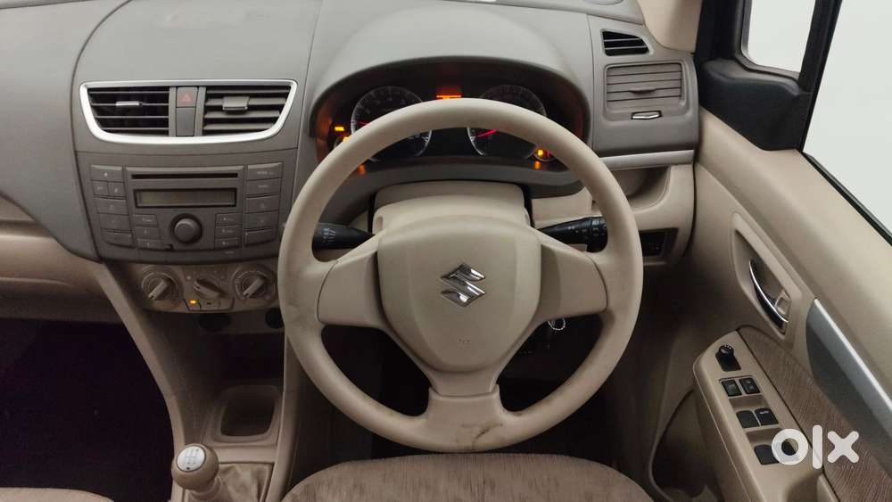 Maruti Suzuki Ertiga 2012-2015 Vxi Cng, 2015, Cng & Hybrids