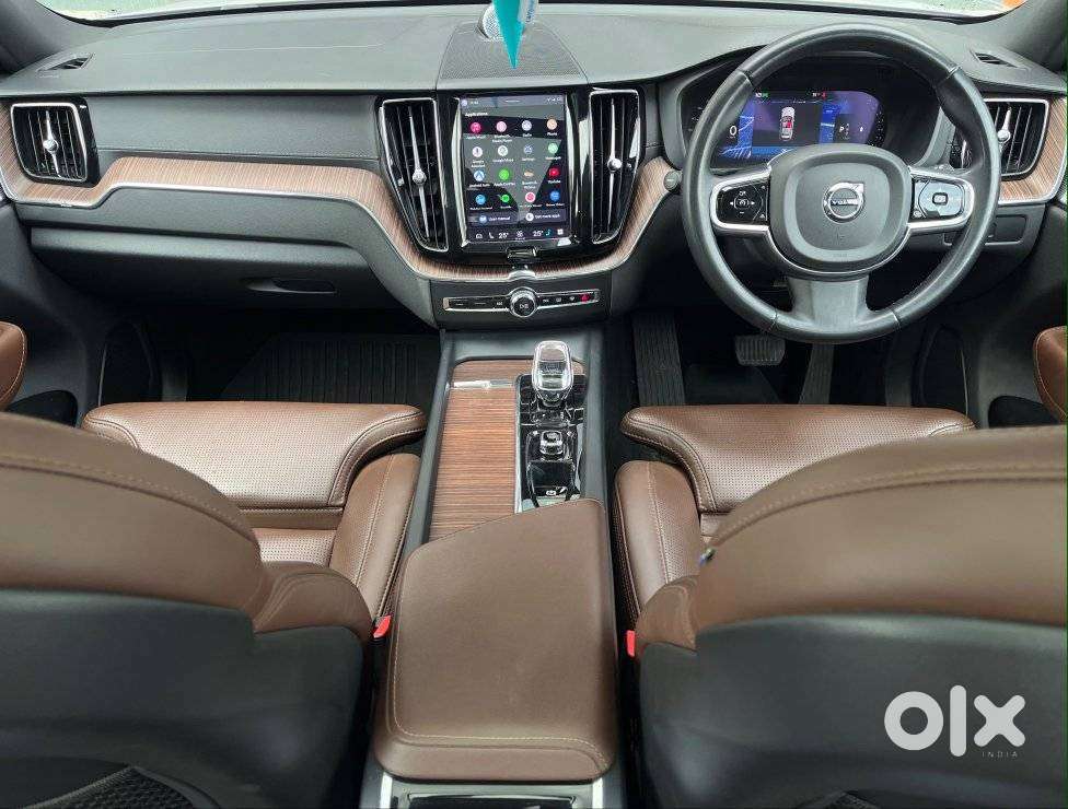 Volvo Xc60 2.0 B5 Ultimate, 2023, Petrol