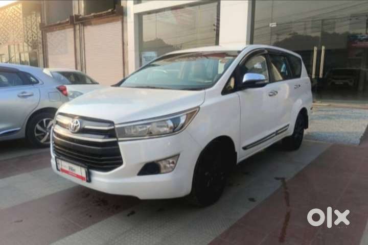 Toyota Innova Crysta 2.4 G Mt, 2019, Diesel