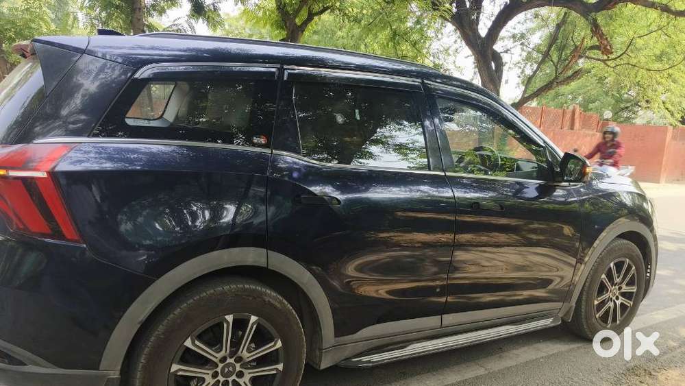 Mahindra Xuv700 2.2 Ax 7 Diesel At Luxury Pack Str Awd, 2022, Diesel