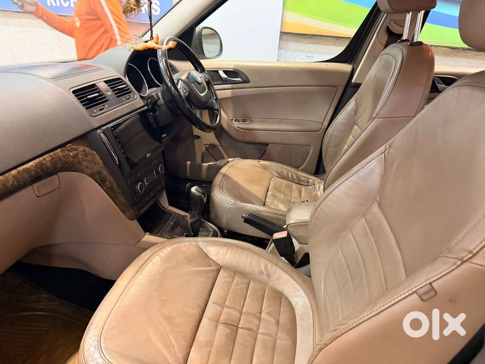 Skoda Yeti Elegance 4x2, 2012, Diesel