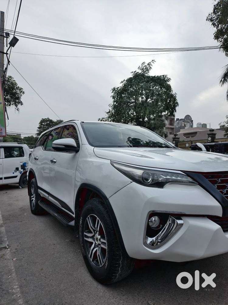 Toyota Fortuner 2.8 2wd Mt, 2017, Diesel