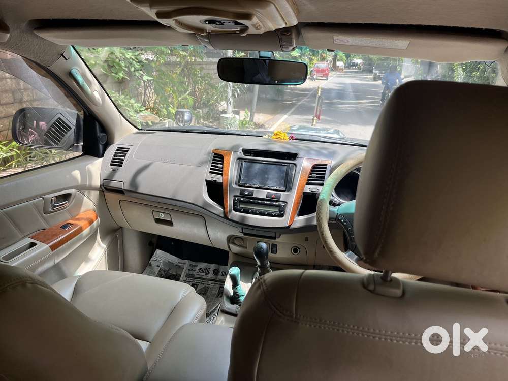 Toyota Fortuner 3.0 4x4 Manual, 2011, Diesel