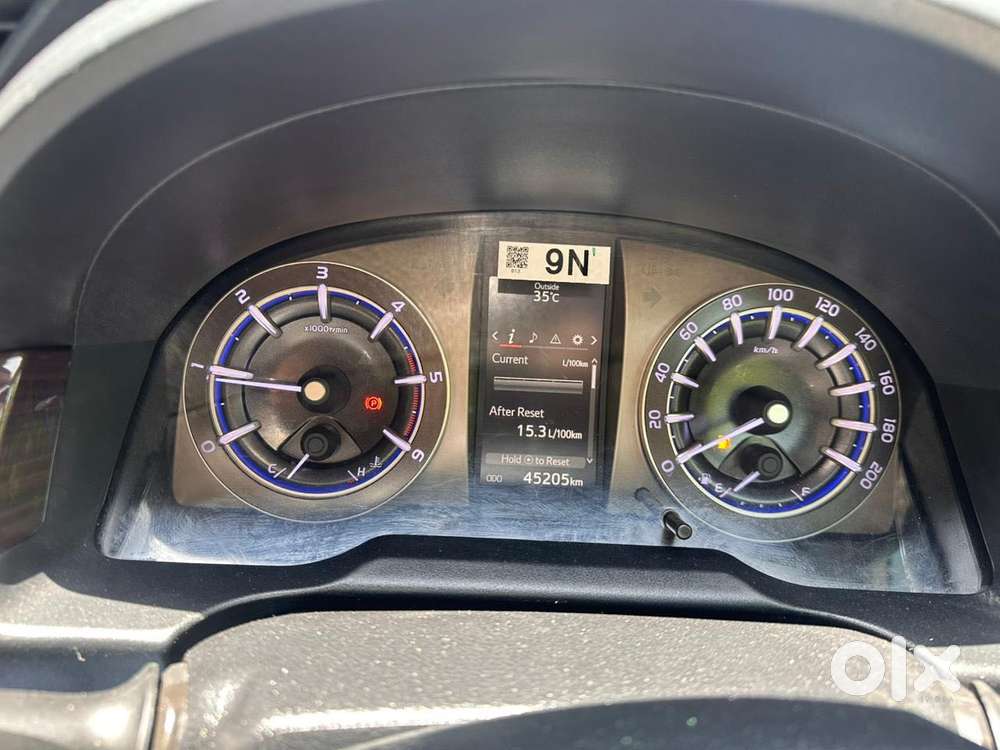 Toyota Innova Crysta Zx 2.4 Diesel 7 Seater, 2022, Diesel