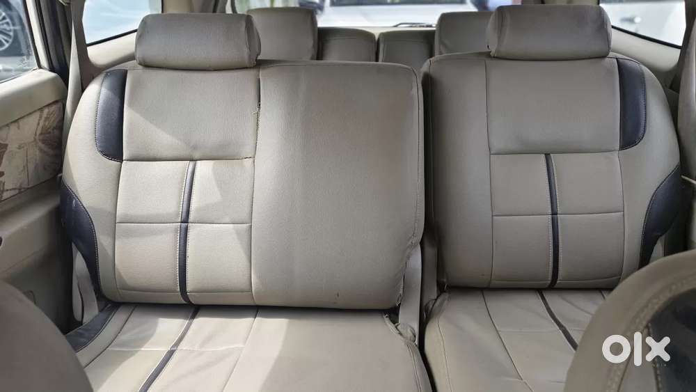 Toyota Innova 2.5 E 8 Str, 2010, Diesel