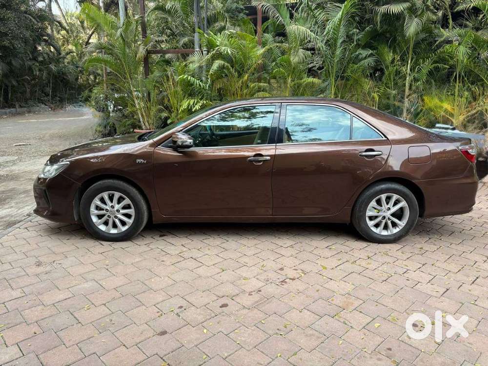 Toyota Camry [2015-2018] 2.5 L At, 2015, Petrol